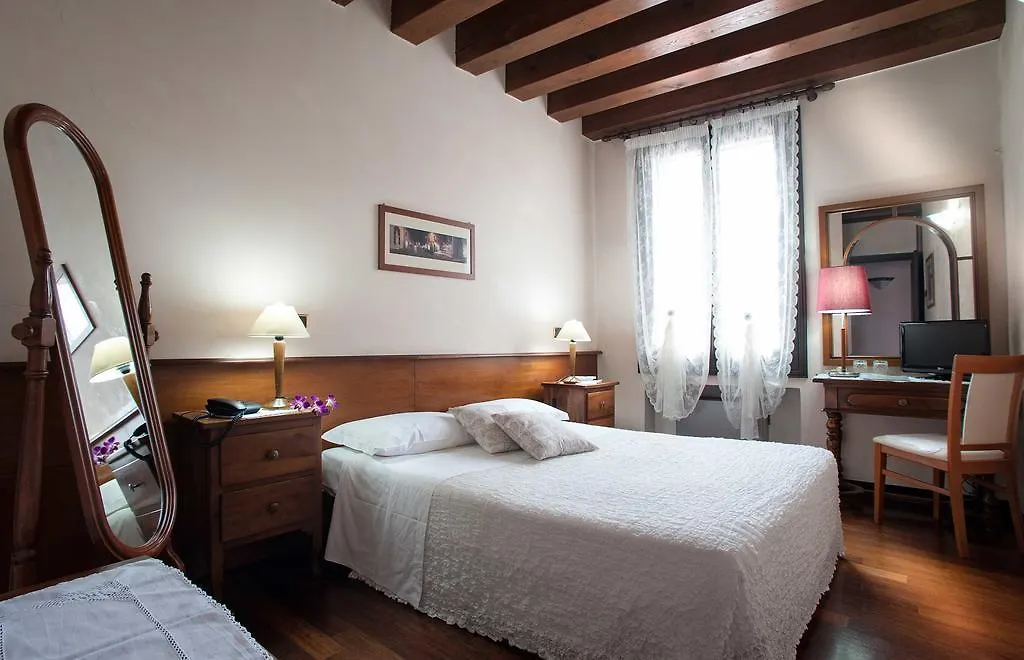 ***  Hotel Al Castello Bassano del Grappa Italy